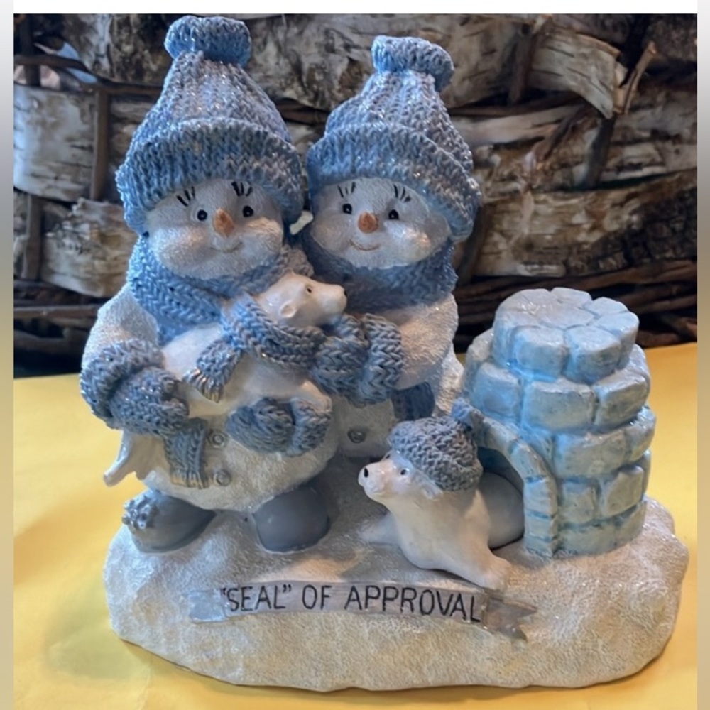 Adorable Snow Buddies collectible Winter Figurine Seal of Approval